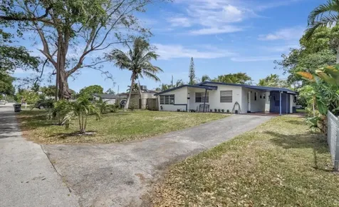 7530 Atlanta Street Hollywood FL 33024