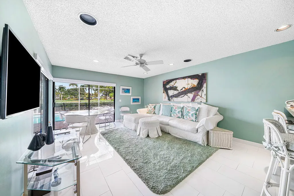 4705 Tree Fern Drive Delray Beach FL 33445