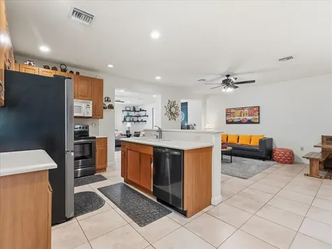 2151 NW 121st Avenue Plantation FL 33323