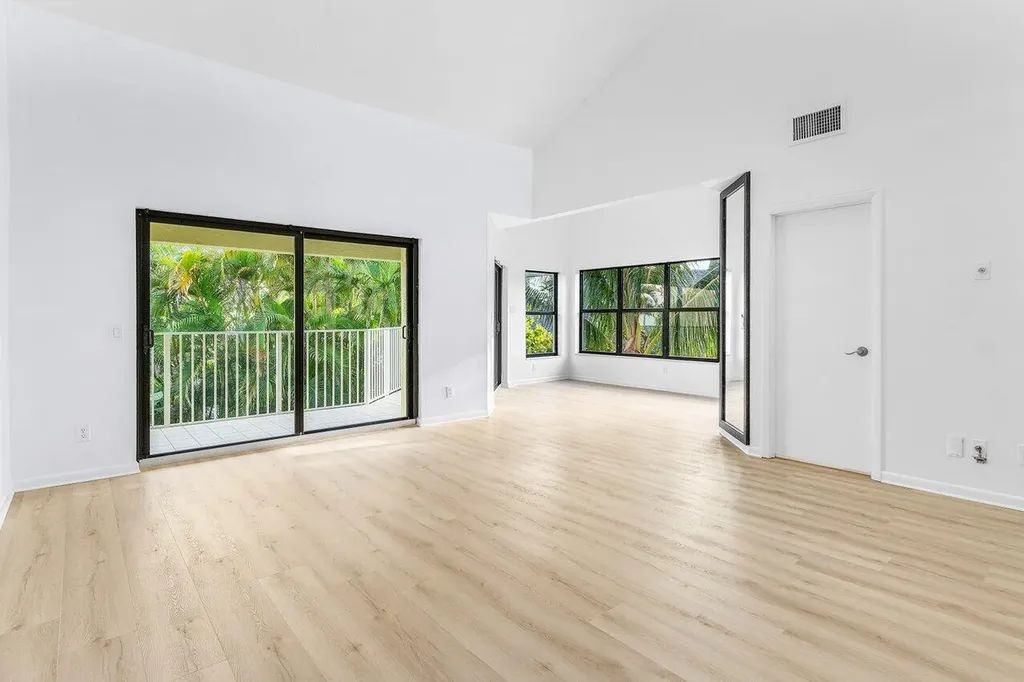 5109 N Ocean Boulevard Ocean Ridge FL 33435