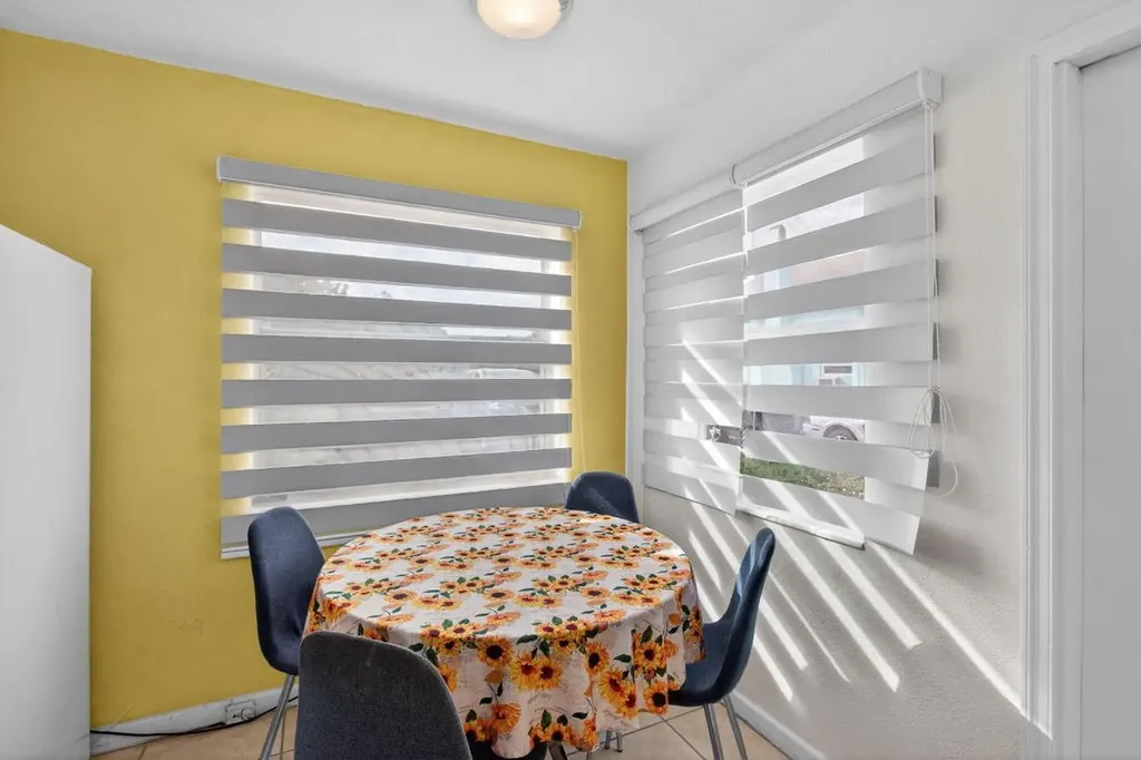 621 50th Street West Palm Beach FL 33407