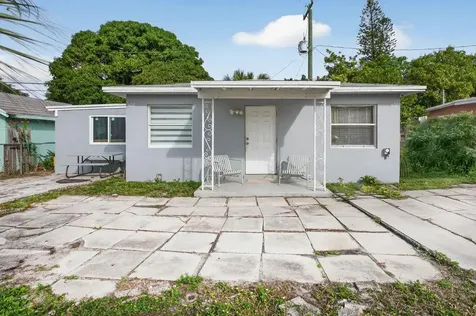 621 50th Street West Palm Beach FL 33407