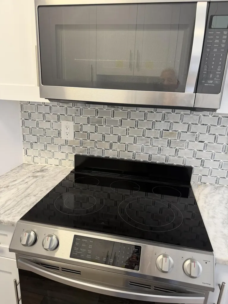 3038 Guildford C Boca Raton FL 33434