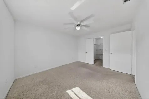 649 SE Clifton Lane Port St Lucie FL 34983