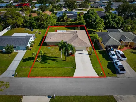 649 SE Clifton Lane Port St Lucie FL 34983