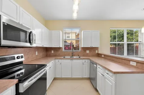 13743 SW 116th Terrace Miami FL 33186