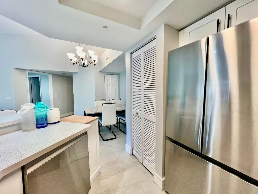 2033 SE 10th Avenue Fort Lauderdale FL 33316