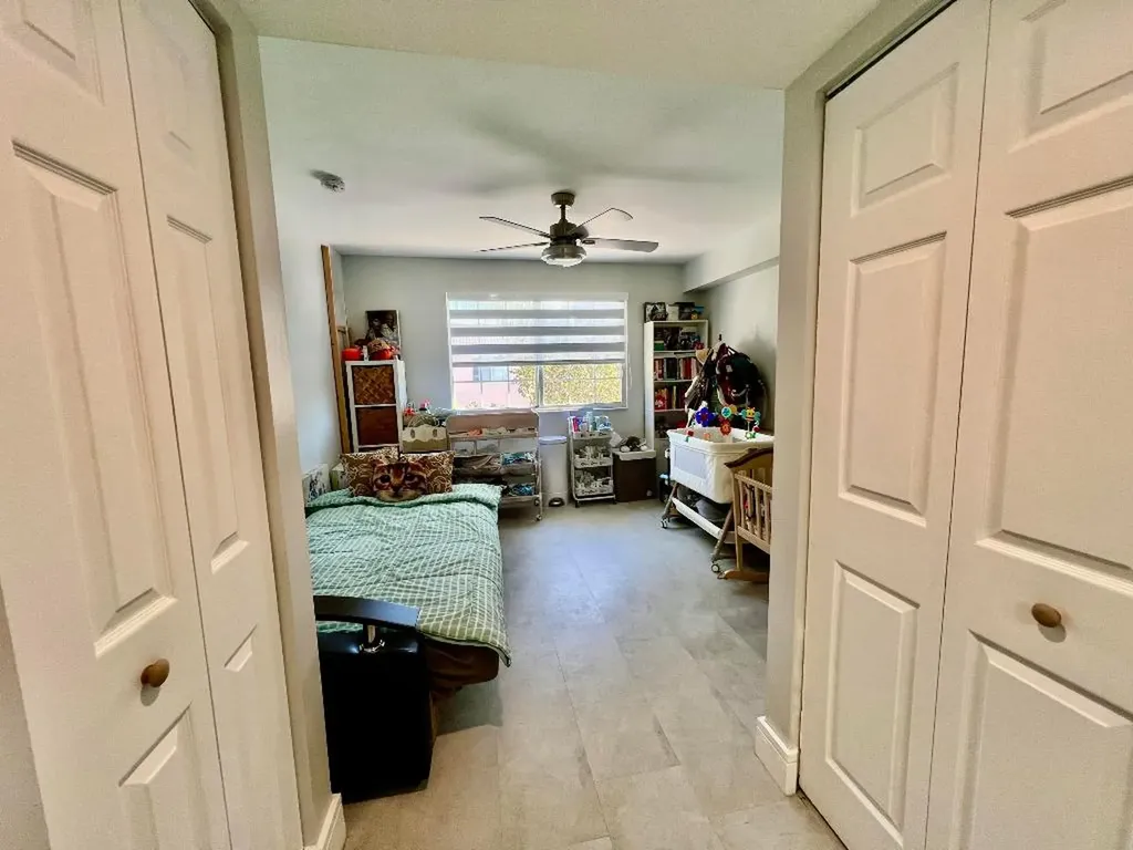 2033 SE 10th Avenue Fort Lauderdale FL 33316