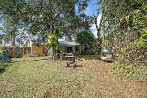481 Warren Street Sebastian FL 32958