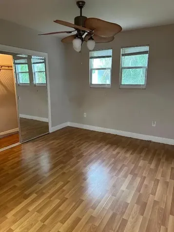 272 SW 1st Street Boca Raton FL 33432