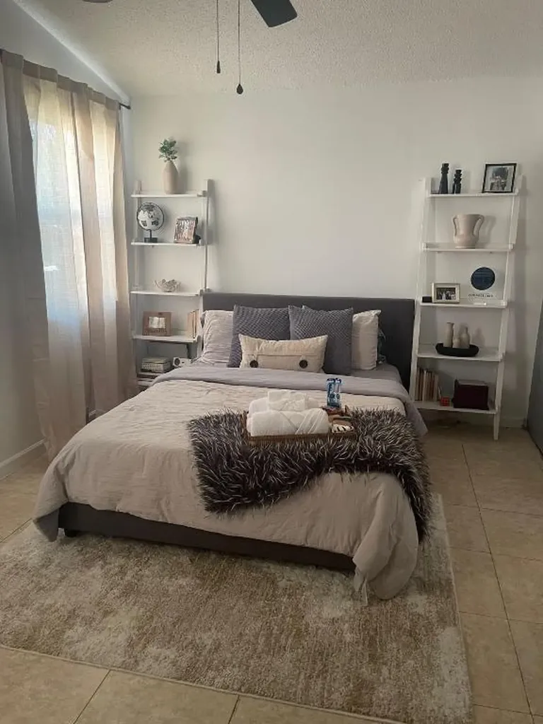 9878 Nob Hill Court Sunrise FL 33351