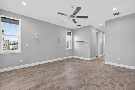 213 NE Sagamore Terrace Port St Lucie FL 34983