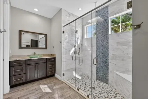 213 NE Sagamore Terrace Port St Lucie FL 34983