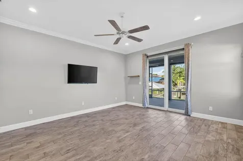 213 NE Sagamore Terrace Port St Lucie FL 34983