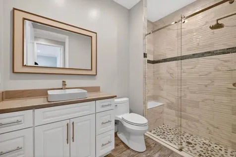 213 NE Sagamore Terrace Port St Lucie FL 34983