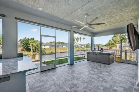213 NE Sagamore Terrace Port St Lucie FL 34983
