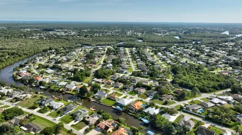 213 NE Sagamore Terrace Port St Lucie FL 34983