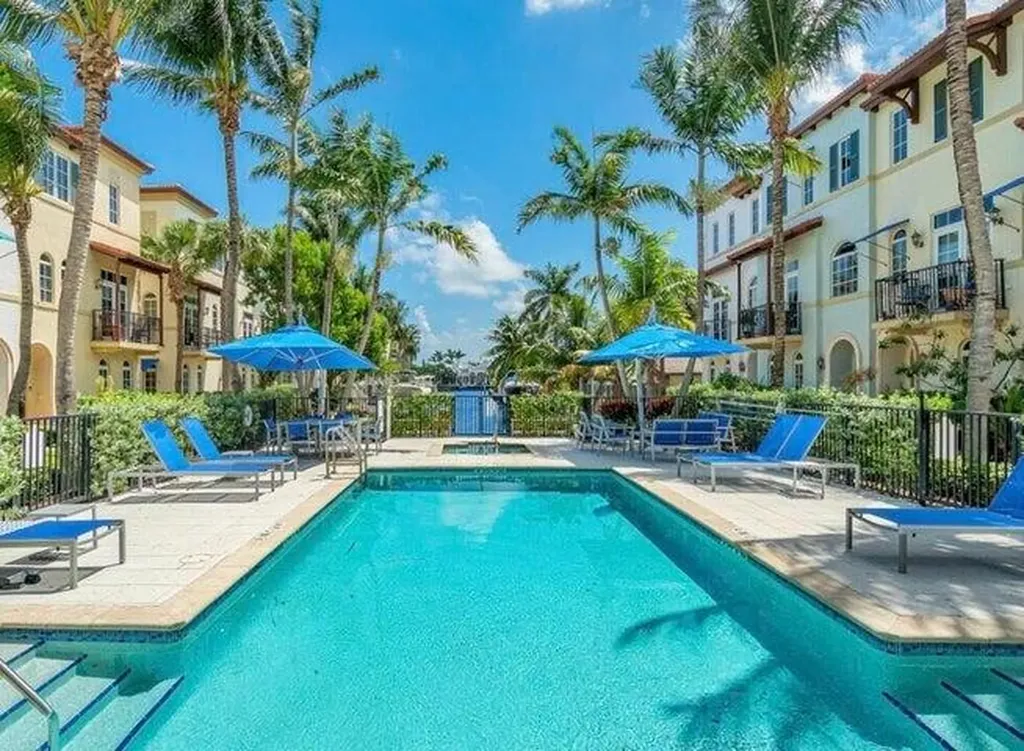 824 Virginia Garden Drive Boynton Beach FL 33435