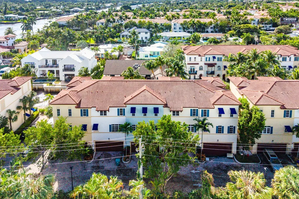 824 Virginia Garden Drive Boynton Beach FL 33435