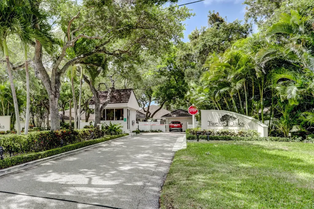 11390 Twelve Oaks Way North Palm Beach FL 33408