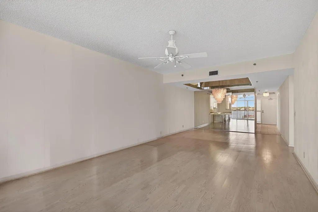 11390 Twelve Oaks Way North Palm Beach FL 33408
