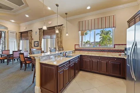 6196 NW Cullen Way Port St Lucie FL 34983