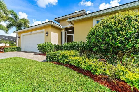 6196 NW Cullen Way Port St Lucie FL 34983