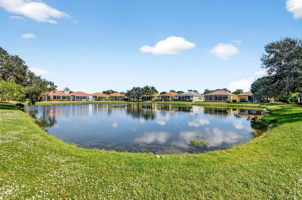 7204 Demedici Circle Delray Beach FL 33446