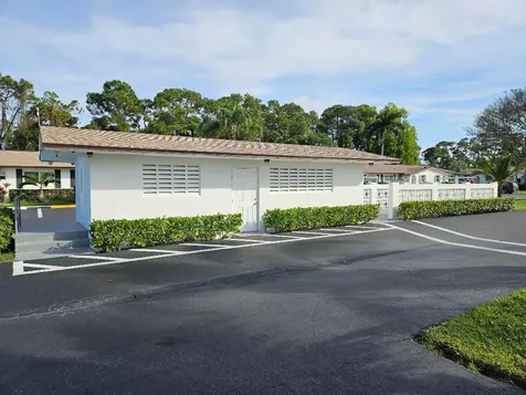2920 Crosley Drive E West Palm Beach FL 33415