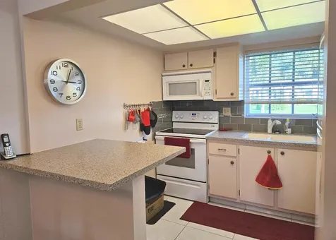 2920 Crosley Drive E West Palm Beach FL 33415