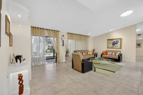 10911 Lake Front Place Boca Raton FL 33498