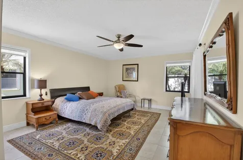 10911 Lake Front Place Boca Raton FL 33498