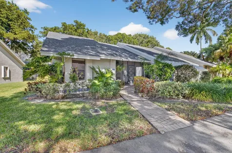 10911 Lake Front Place Boca Raton FL 33498