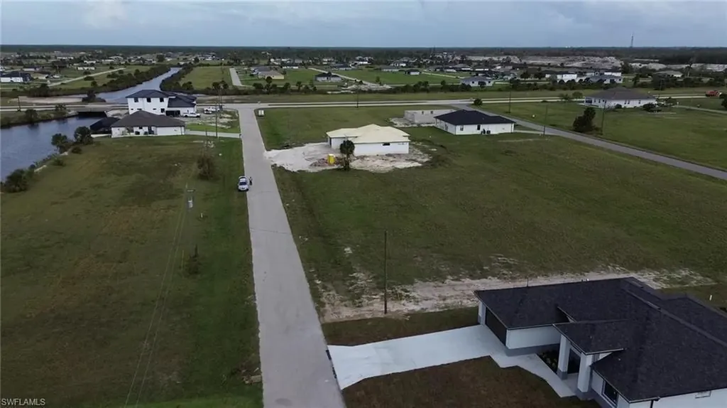 4106 NW 39th Street Cape Coral FL 33993