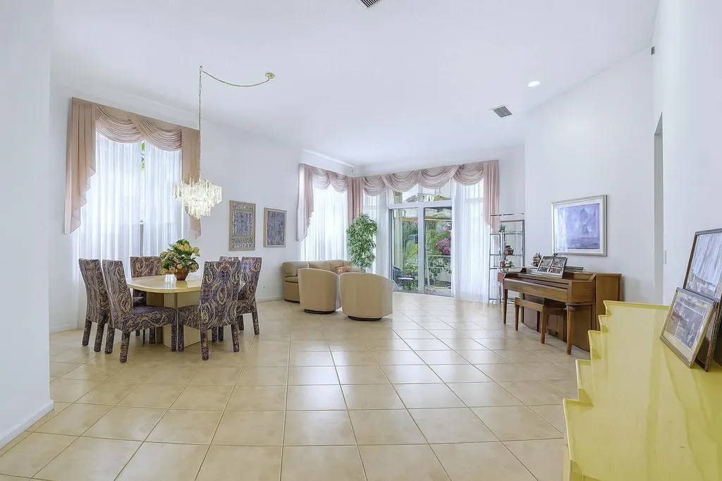 7737 Rockford Road Boynton Beach FL 33472