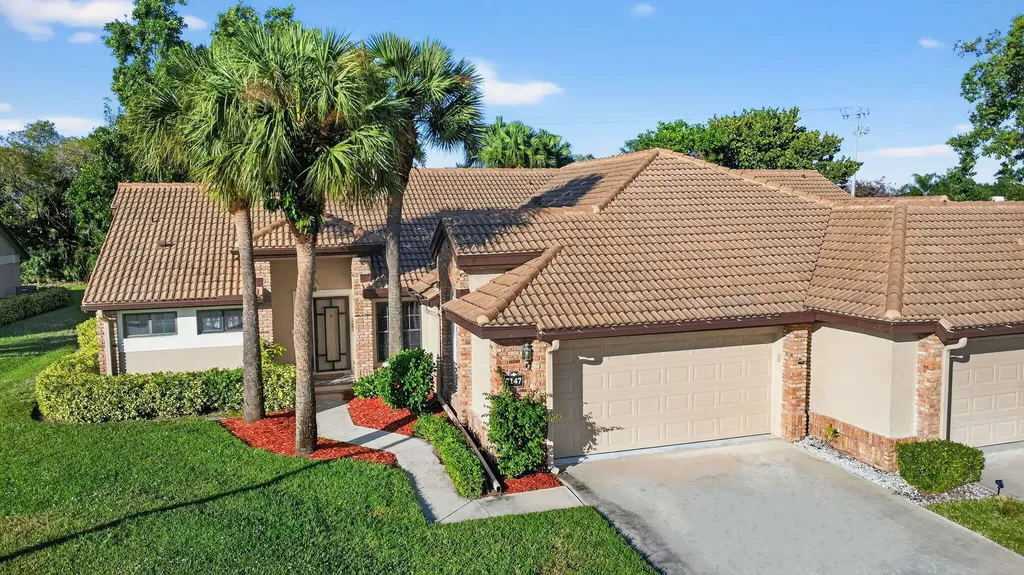 7147 Le Chalet Boulevard Boynton Beach FL 33472