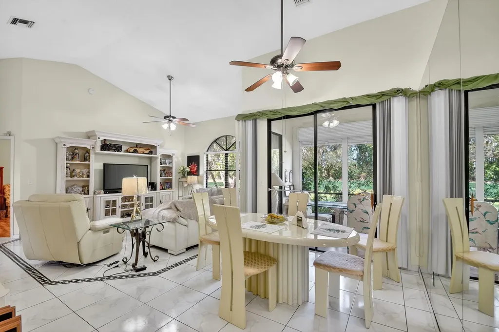 7147 Le Chalet Boulevard Boynton Beach FL 33472
