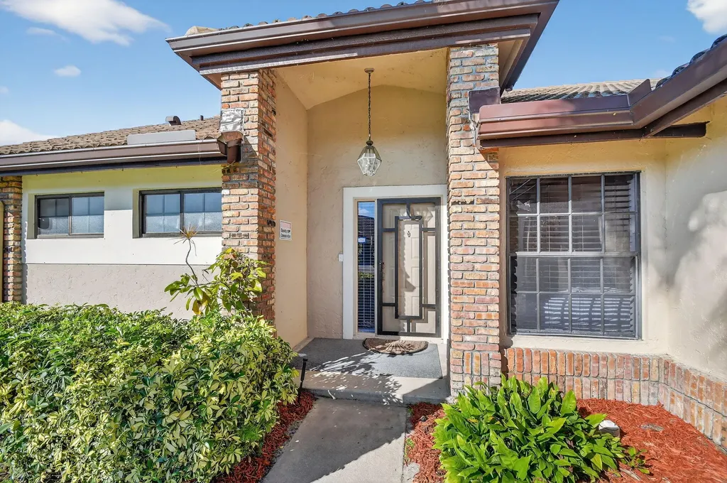 7147 Le Chalet Boulevard Boynton Beach FL 33472