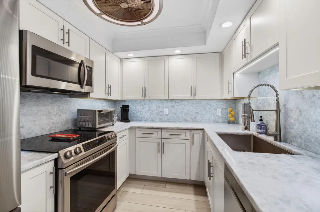 4511 S Ocean Boulevard Highland Beach FL 33487