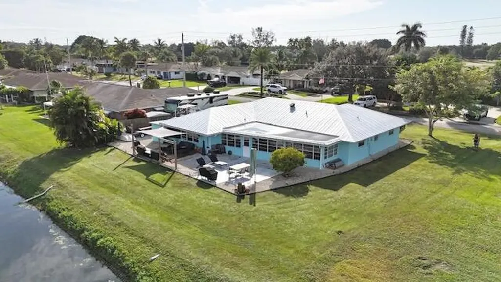 4803 Palo Verde Drive Boynton Beach FL 33436