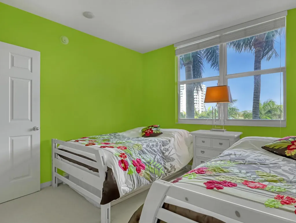 700 E Boynton Beach Boulevard Boynton Beach FL 33435