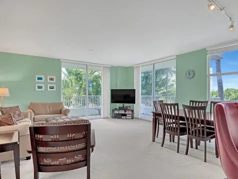 700 E Boynton Beach Boulevard Boynton Beach FL 33435