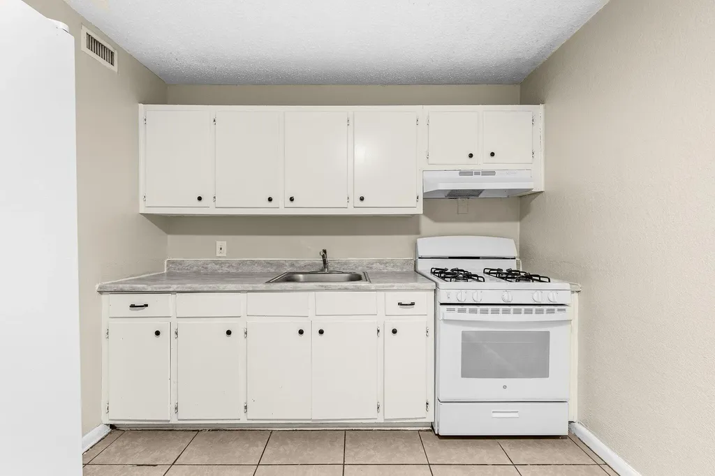 3510/ 3536 Saint John Street Panama City FL 32401