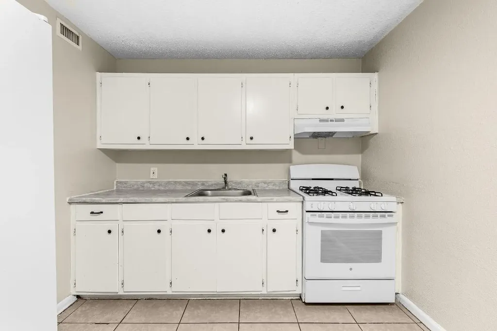 3510/ 3536 Saint John Street Panama City FL 32401