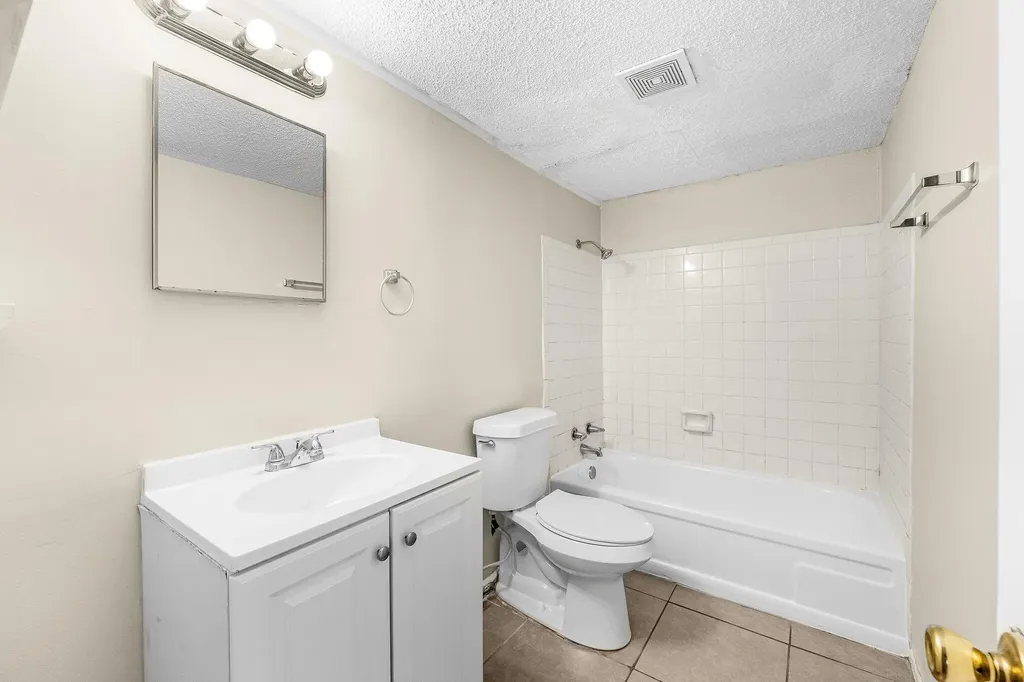3510/ 3536 Saint John Street Panama City FL 32401
