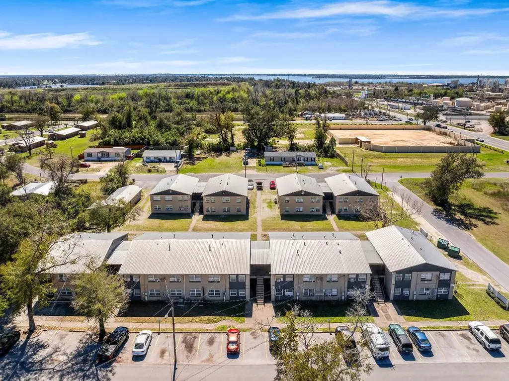 3510/ 3536 Saint John Street Panama City FL 32401
