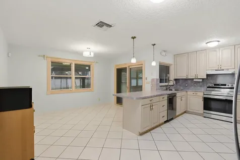 10340 SE Jupiter Narrows Drive Hobe Sound FL 33455