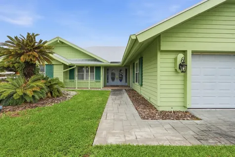 10340 SE Jupiter Narrows Drive Hobe Sound FL 33455