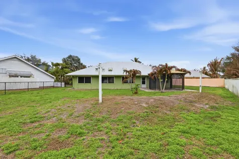 10340 SE Jupiter Narrows Drive Hobe Sound FL 33455