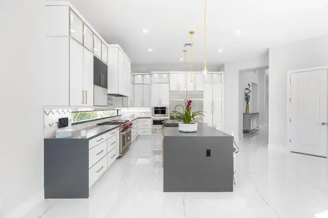 2740 NW 69th Street Boca Raton FL 33496
